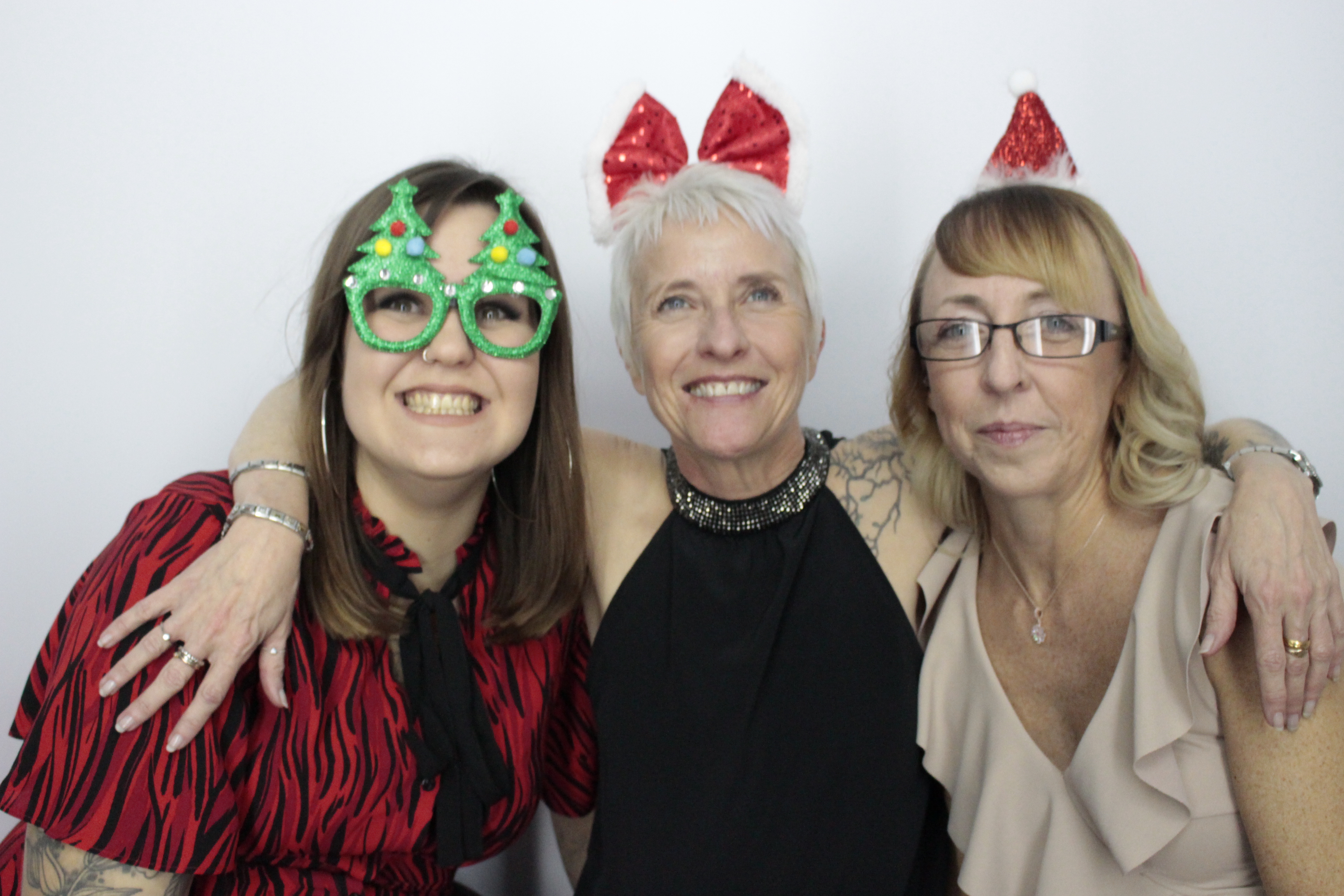 Fittleworth Medical Christmas Party | View more photos from the event at gallery.myphotoboothexperience.co.uk/u/MyPhotoBoothExperienceLtd/Fittleworth-Medical-Christmas-Party
